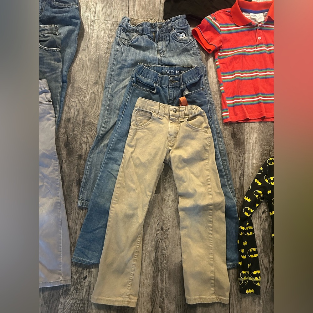 Boys size 7 bundle lot, 6 jeans, 2 long shirts, 5 tee, 1pj - Picture 3 of 8